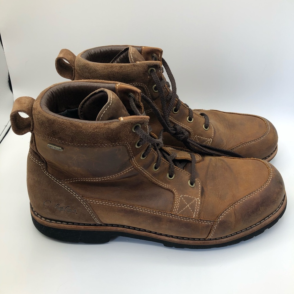 Cabela’s Chukka Boots